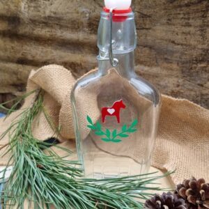 Hyggestyle Dala horse Christmas aquavit/sloe gin bottle