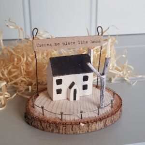 "No place like home" Winter Wonderland diorama by East of India
