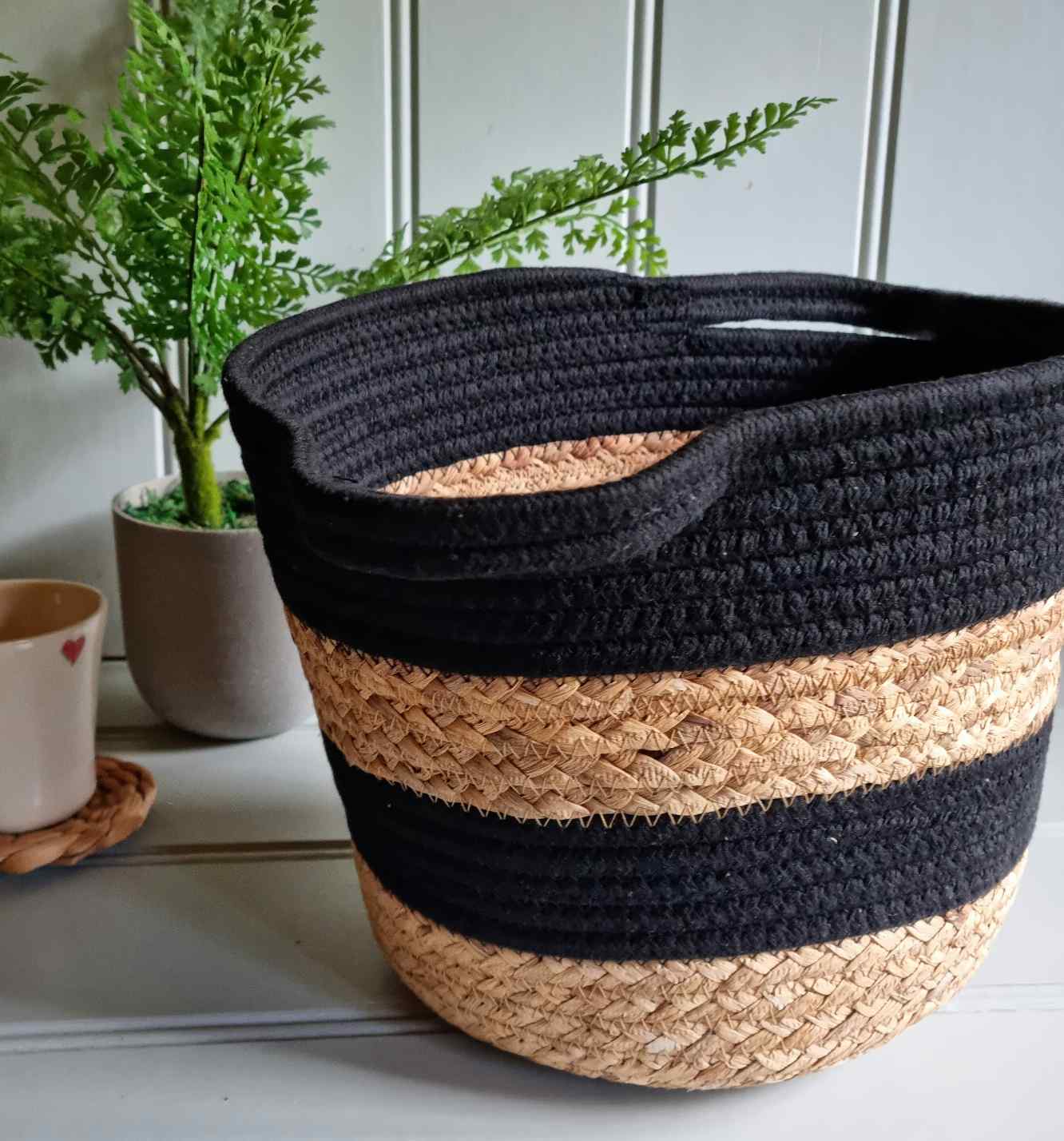Weaved outlet storage baskets