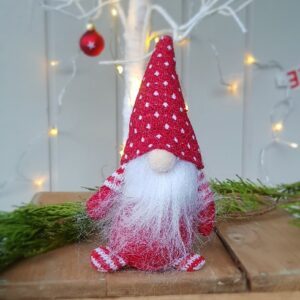 Red knitted small Scandinavian tomte/nisse/Christmas gnome/gonk