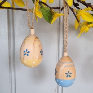 Set of 2 natural wooden blue and yellow daisy hanging Easter eggs by Gisela Graham