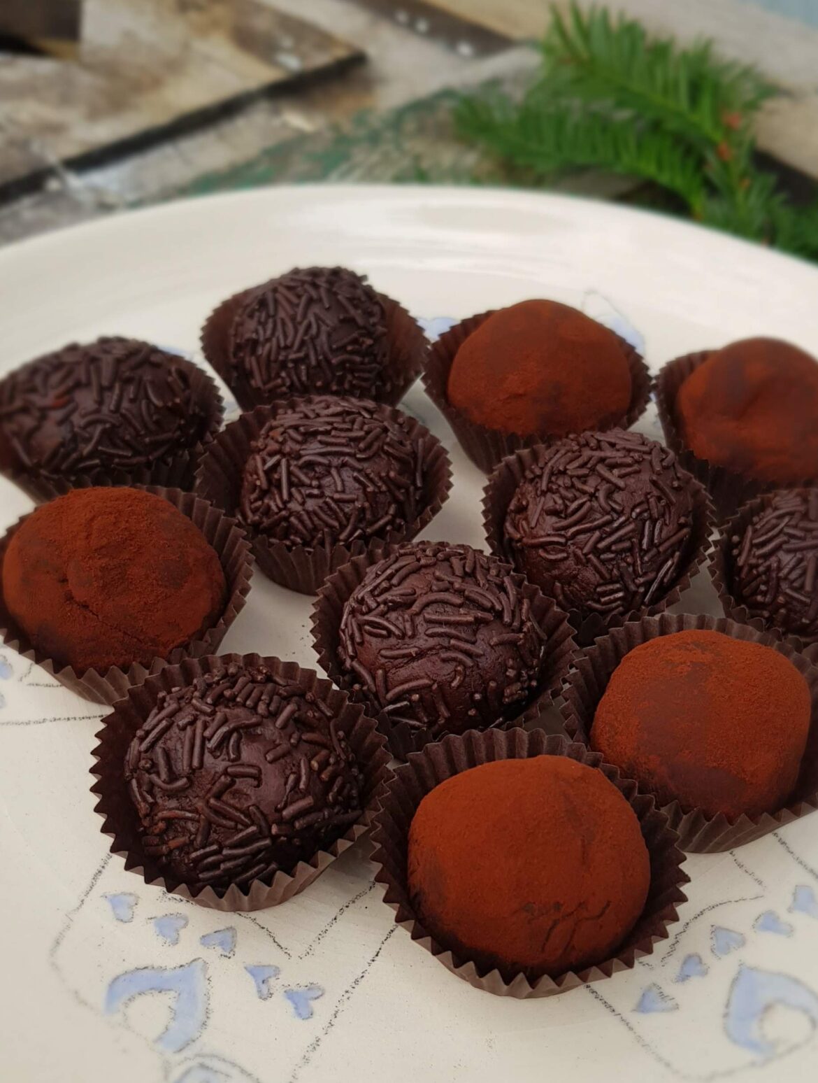 Romkugler (Danish rum ball sweeties) hyggestyle