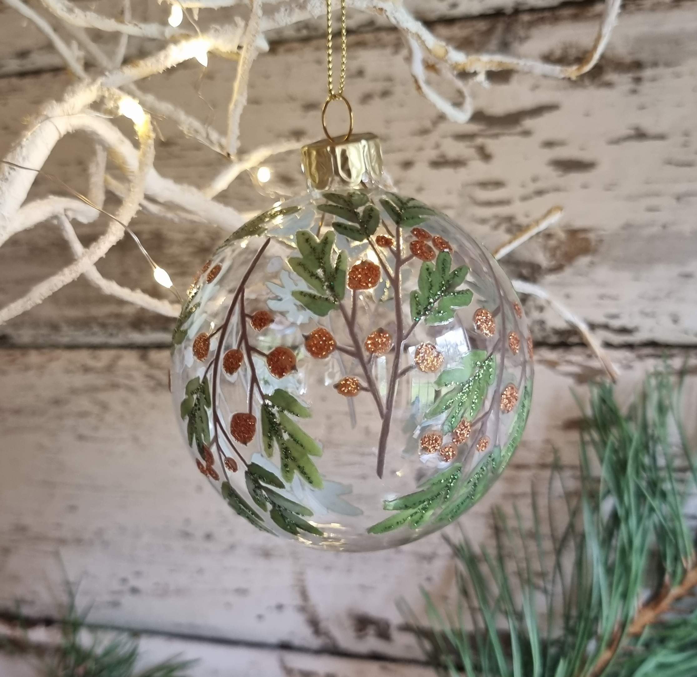 Clear glass bauble deals