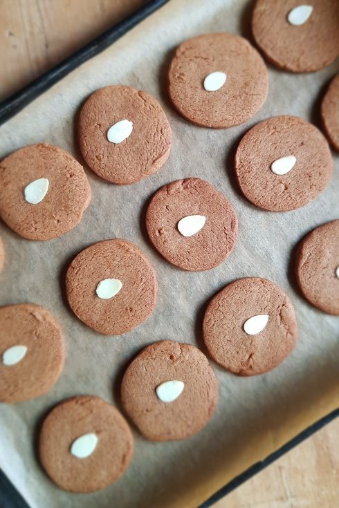 danish-brunkager-christmas-cookies-recipe-3 Bex's Brunkager (Danish Christmas brown cookies) recipe