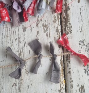 diy-upcycled-fabric-Christmas-tree-tinsel-instructions-3-288x300 Decorate your house for Christmas using a duvet cover – episode 2! DIY upcycled fabric Christmas tinsel