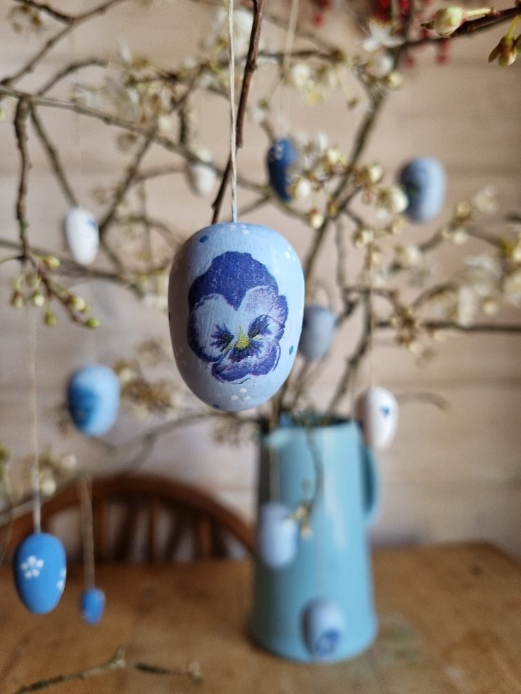 scandi easter tree twigs eggs