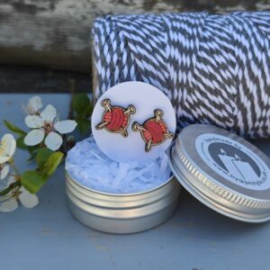 Handmade Hyggestyle little wooden Scandi earrings with gift tin - ball of knitting yarn and needles, red