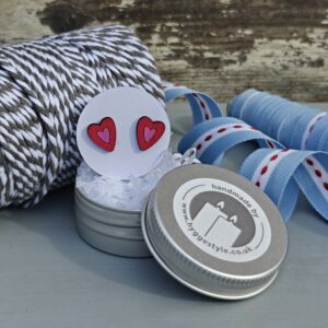 Handmade Hyggestyle wooden hygge folk art Scandi ear studs with gift tin - red hearts