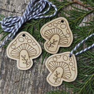 hyggestyle-folk-art-xmas-ornaments-wooden-scandi-toadstools-1-300x300 Home New
