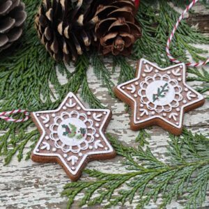 Set of 2 iced gingerbread stars with holly and berries Scandi Christmas ornaments by Gisela Graham