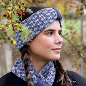 Recycled blend navy blue and white Scandi flower soft knitted headband