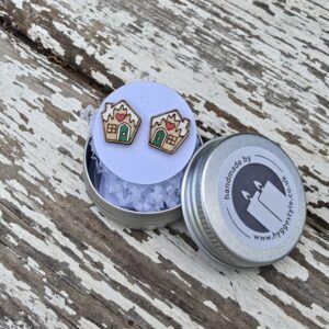 hyggestyle-christmas-scandi-gingerbread-house-earrings-300x300 Home New