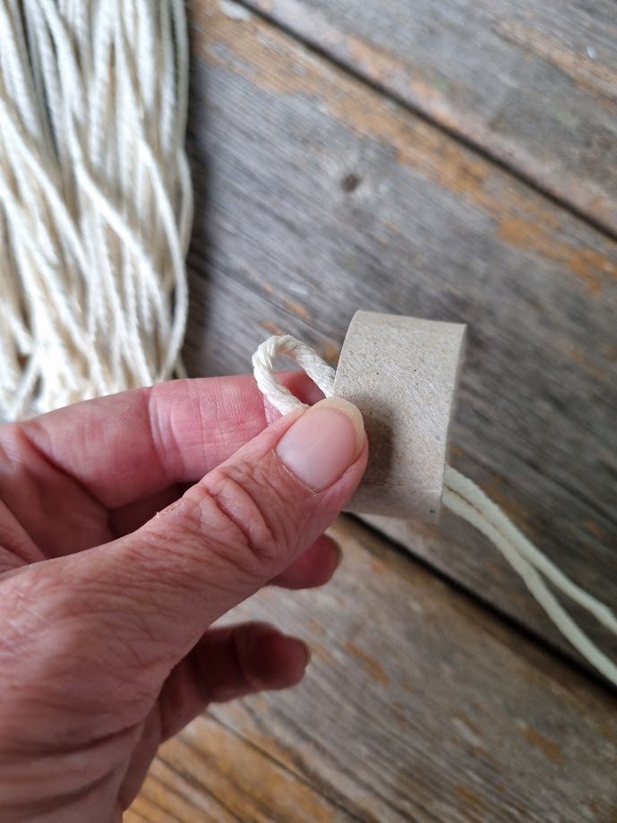 string-gnomes-diy-4 How to make your own neutral Nordic gnomes