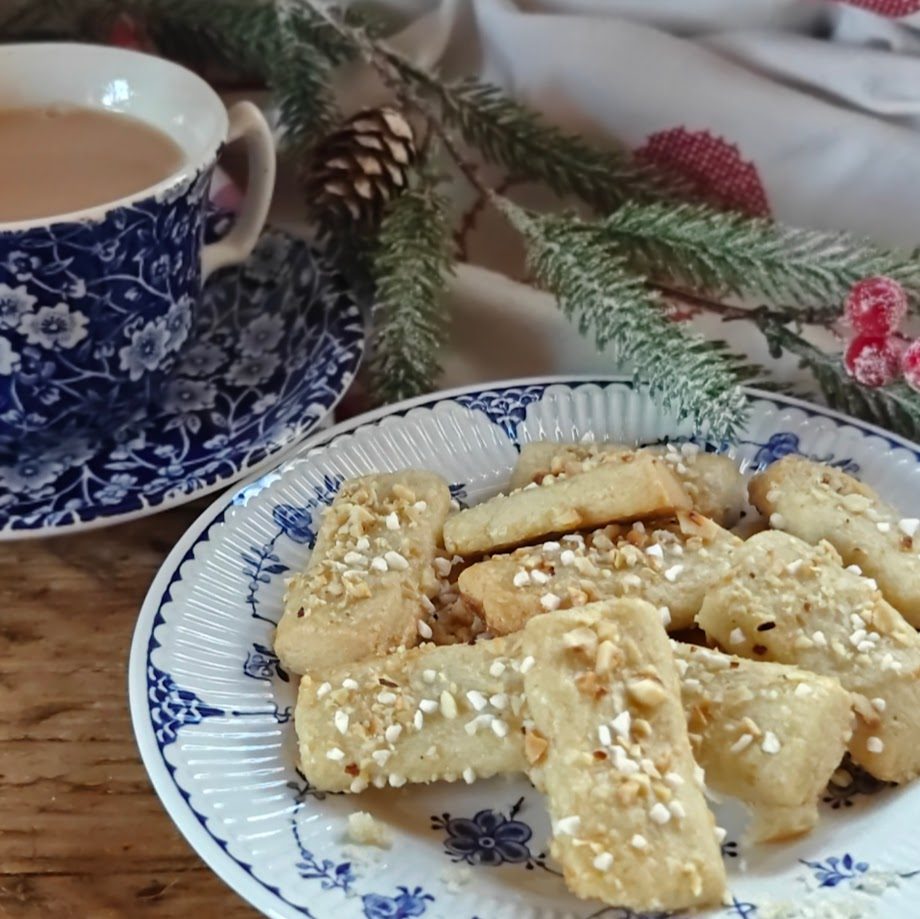 Finskbrod-Danish-almond-biscuits-Christmas-1-1 Finskbrød Danish cookies