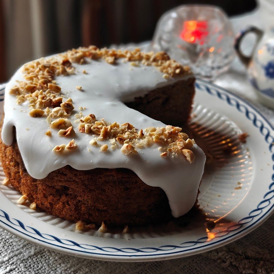 apple-sauce-cake-1 Mum's Apple Sauce Cake